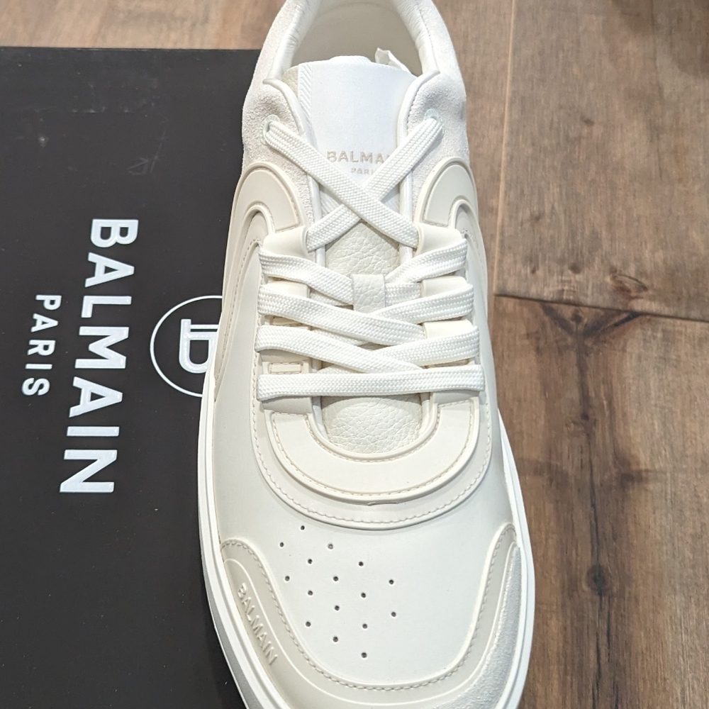 Mens Balmain "B-Skate" Low-Top Sneakers Off-White/White - Picture 2 of 7